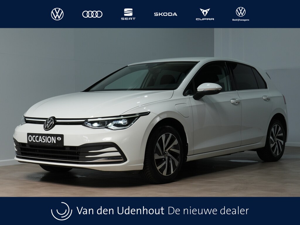 Volkswagen Golf 1.4 TSI eHybrid 204pk PHEV Style / Massage / Navigatie / LED Plus 194