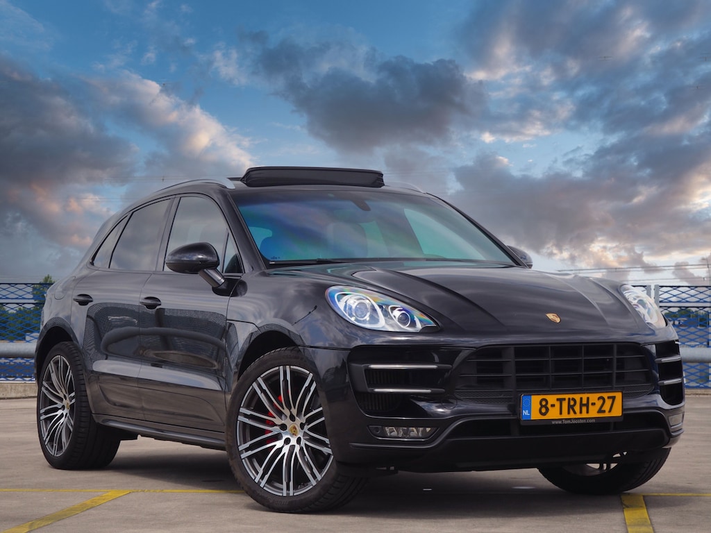 Porsche Macan 3.6 Turbo - PANORAMA - SPORT CHRONO - STOELKOELING -