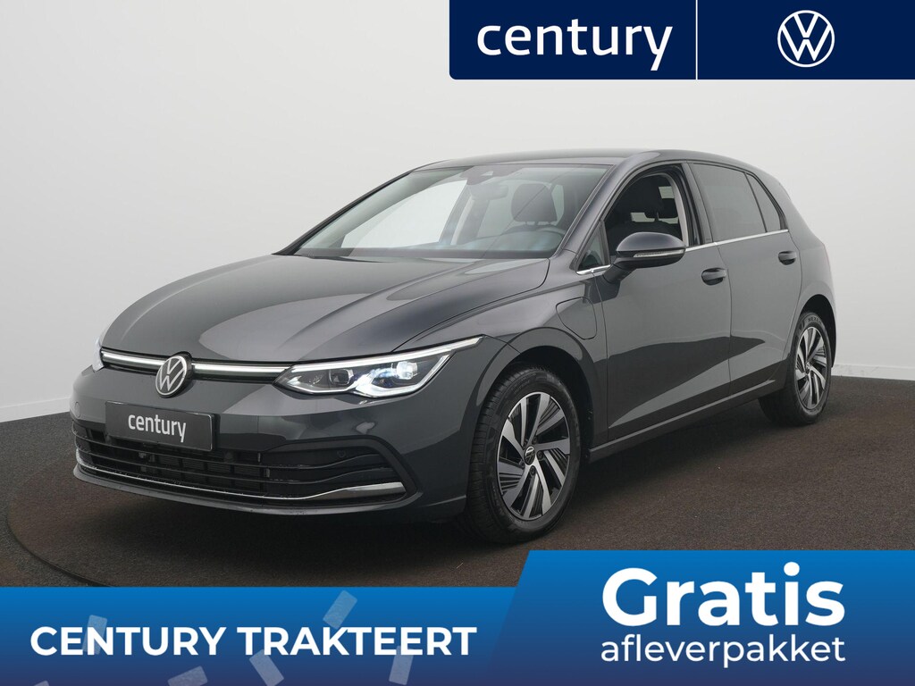 Volkswagen Golf 1.4 eHybdrid Style Adaptive cruise / Navi / Parkeersensoren / Sfeerverlichting