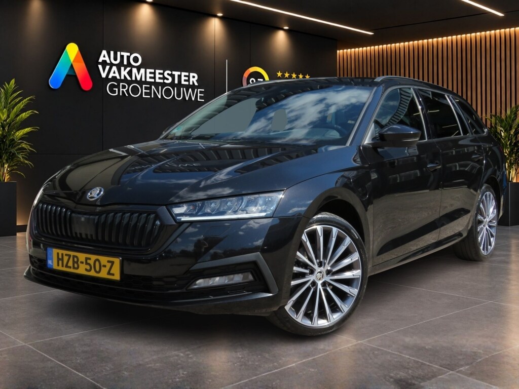 Skoda Octavia 1.4 TSI 204PK IV PHEV SPORTLINE / 19 Inch / Memory Sportstoelen / Zwarte hemel / Stoelverw. / BOVAG garantie