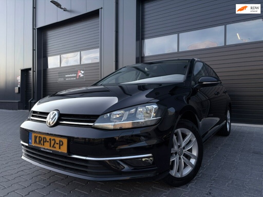 Volkswagen Golf 1.0 TSI 110PK Facelift|DSG|Massage|ACC|Stoel verw|Carplay|Clima|LED|PDC|LMV|Navi|Dealer onderhouden|Nette auto|