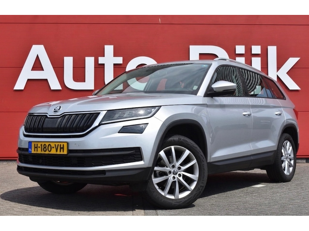 Skoda Kodiaq 1.5 TSI Limited Business Edition LED | Camera | Carplay | Trekhaak | Navi | Clima | Cruise | PDC V+A | LMV
