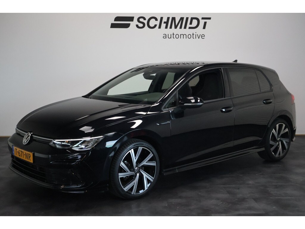 Volkswagen Golf 1.5 eTSI R-Line DSG | Carplay | Camera | Sfeerverlichting | Winter Pakket