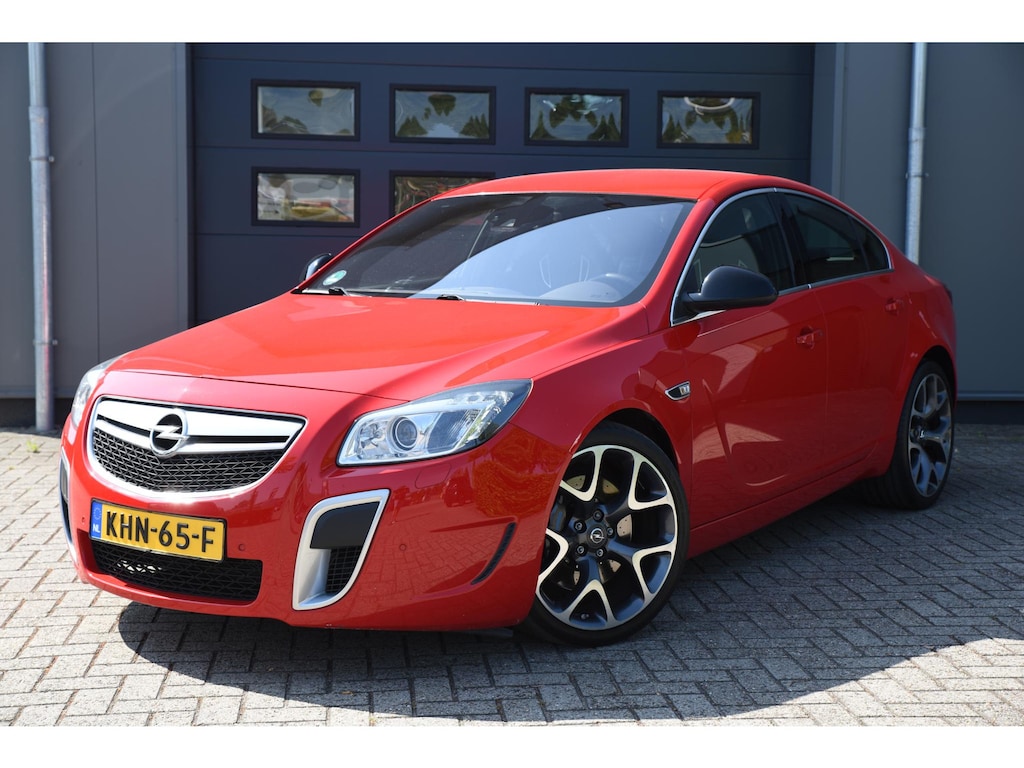 Opel Insignia 2.8 T OPC 4x4 RECARO