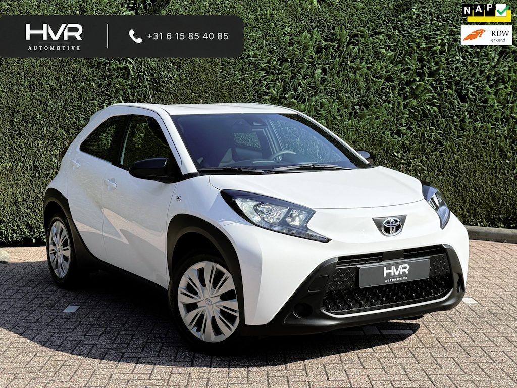 Toyota Aygo X 1.0 VVT-i MT Play | Carplay | Camera | Fabrieks garantie | 1 Eig | NL Auto | ACC | Airco