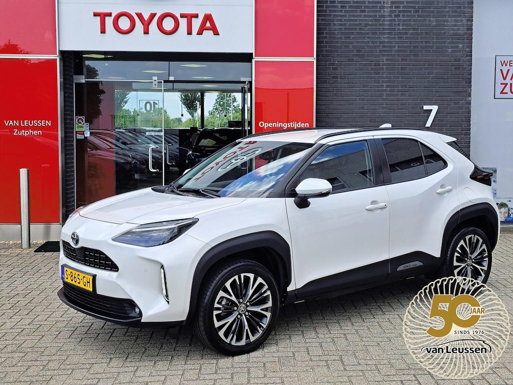 Toyota Yaris Cross 1.5 Hybrid Executive STOEL/STUURIELVERWARMING CRUISE CONTROL TEL. DRAADLOOS LADEN