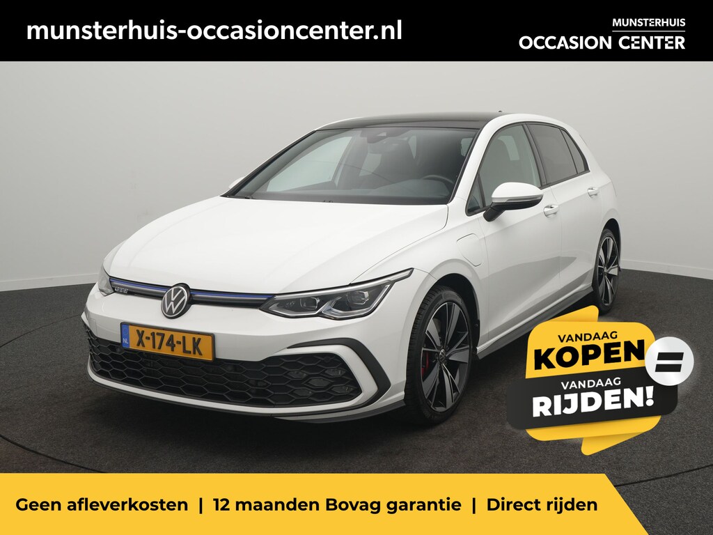 Volkswagen Golf 1.4 eHybrid GTE - RIJKLAARPRIJS - All Seasonbanden - Achteruitrijcamera - Elektrisch Glazen Schuif-/Kanteldak - Apple Carplay - Android Auto - Stuurverwarming