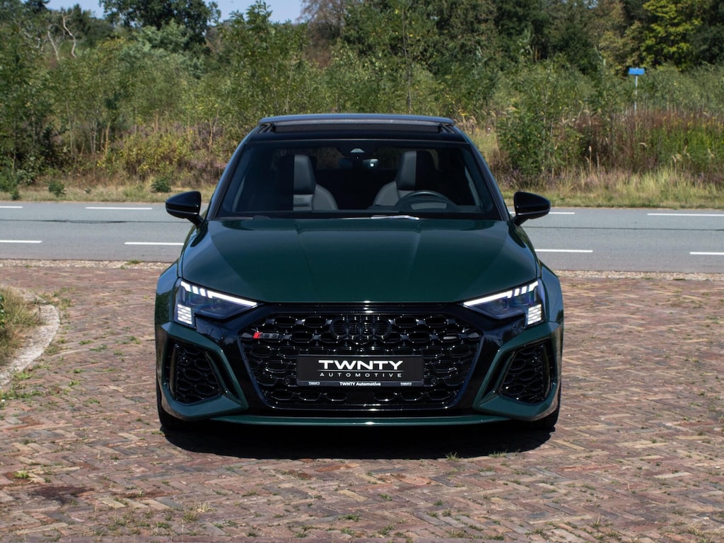 Audi RS3 Limo 2.5 TFSI Quattro |Keramisch|Pano|HUD|B&O