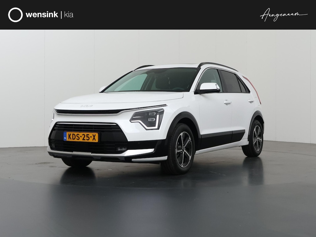 Kia Niro Hybrid 1.6 GDi DynamicPlusLine | Schuif-/kantel zonnedak | Head-up display | Stoelverwarming | LED-koplampen | Adaptieve cruise control |