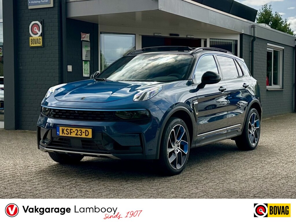 Lynk & Co 01 1.5 PHEV SOH 97% 360 Camera Zwarte hemel