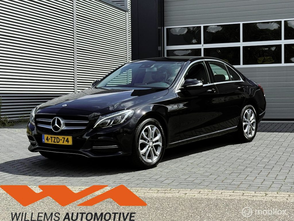 Mercedes-Benz C-klasse 180 Ambition Automaat / Led