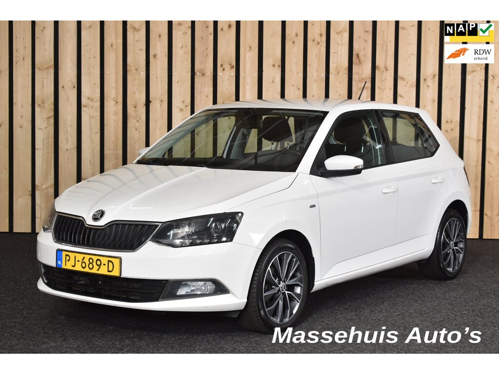 Skoda Fabia 1.2 TSI Drive Navi Cruise Airco PDC 16" Dealerauto Nwe APK