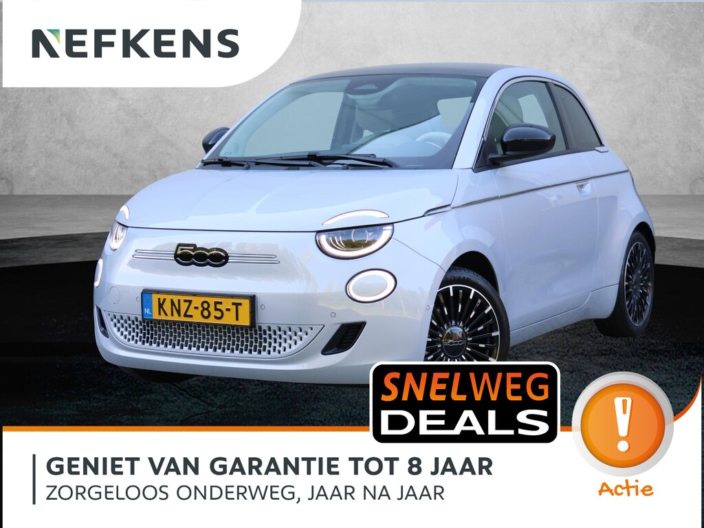 Fiat 500 La Prima 42 kWh Achteruitrijcamera | Parkeersensoren Voor & Achter | Apple Carplay/Android Auto | Adaptive Cruise Control