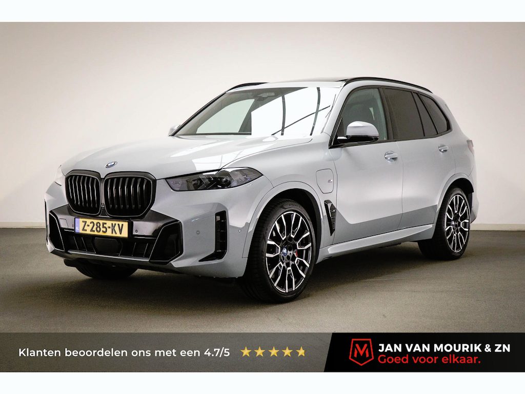 BMW X5 xDrive50e M-Sport | PANORAMADAK | HEAD UP | HOUTAFWERKING | ACHTERBANKVERWARMING | TREKHAAK | 360 CAMERA | 21"