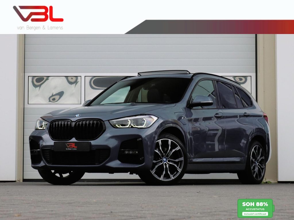 BMW X1 xDrive25e High Executive M-sport | SOH 88% | Panoramadak