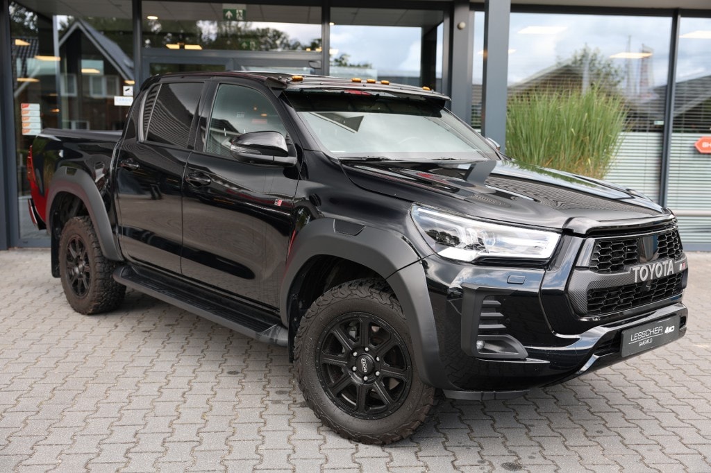Toyota Hilux 2.8 D-4D DUBBEL CABIN GR SPORT A/T 2 ZITS 4WD VAN