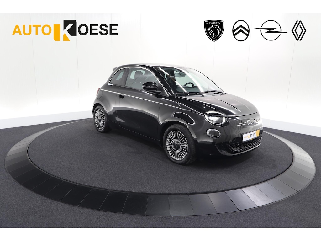 Fiat 500 Icon 42 kWh | SOH 95,7% | Convenience Pack | Camera | Dodehoekdetectie