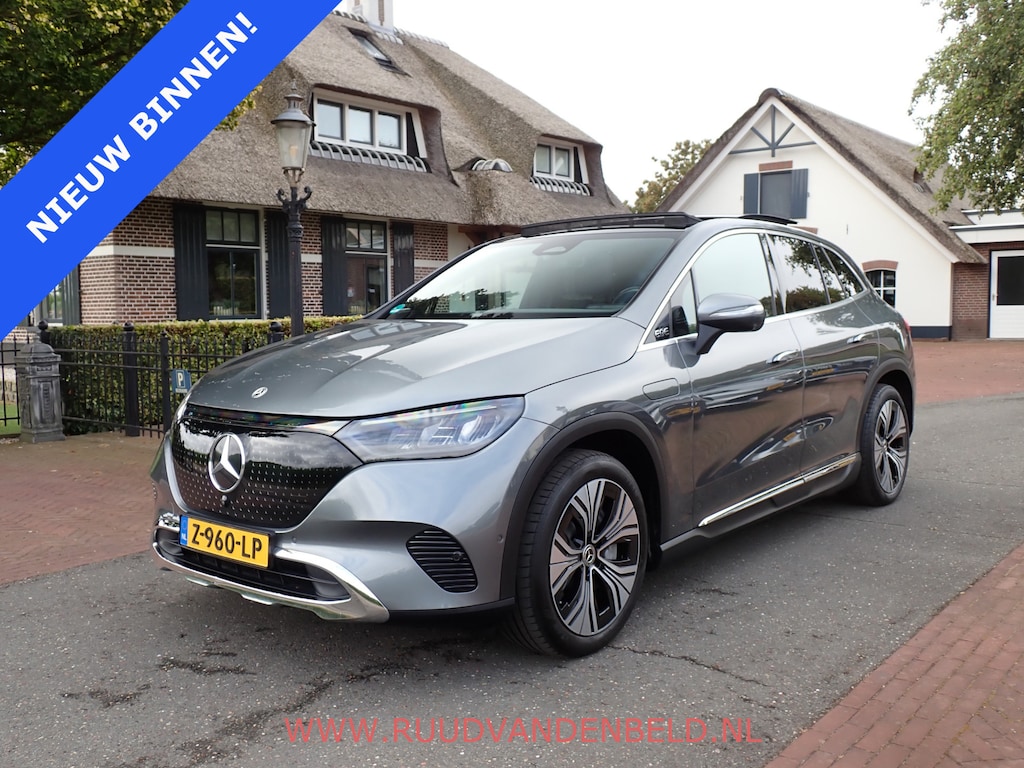 Mercedes-Benz EQE SUV 300 SPORT 91kWh PANO / TREKHAAK / 360 / CARPLAY / DISTRONIC