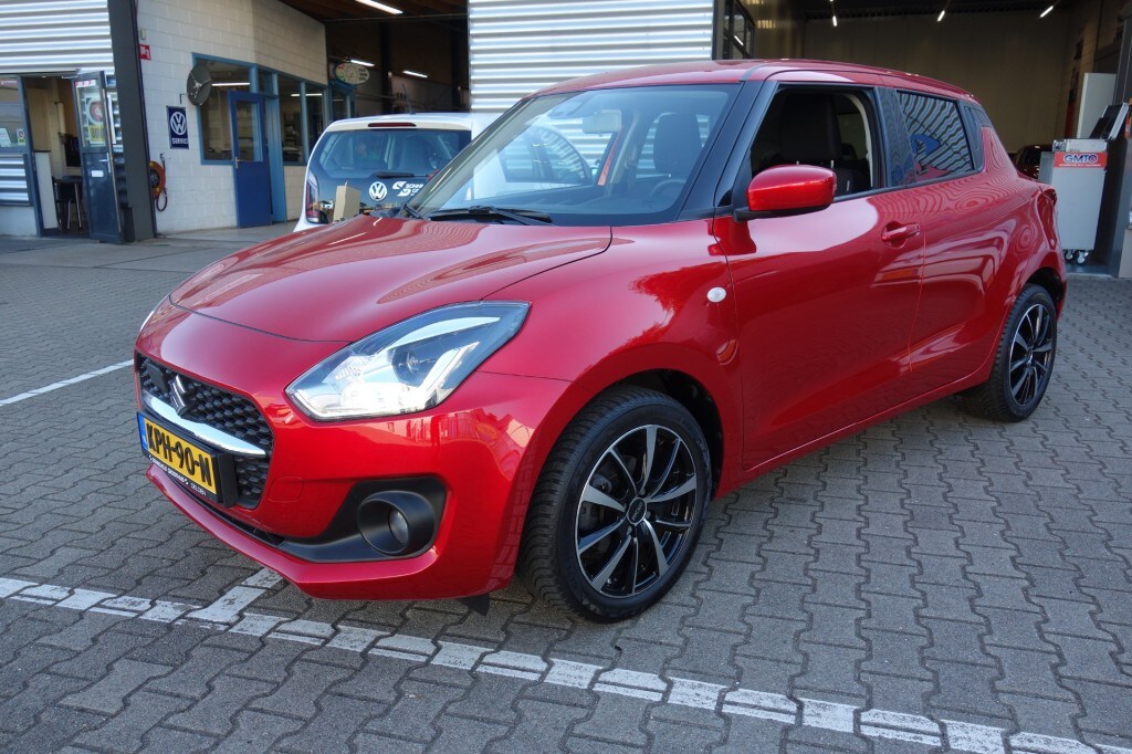 Suzuki Swift 1.2 SELECT SMARTHYB. All Season, Android, Camera, PDC