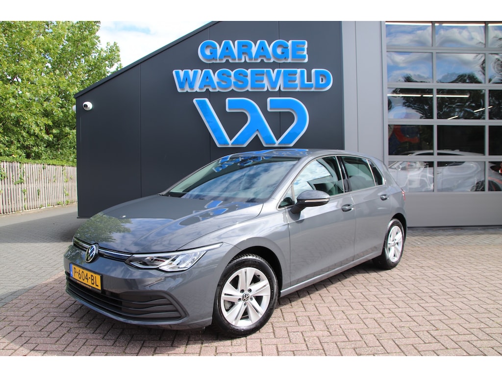 Volkswagen Golf 1.0 TSI Life Trekhaak/Camera+park.sens/Carplay/4Seiz-banden