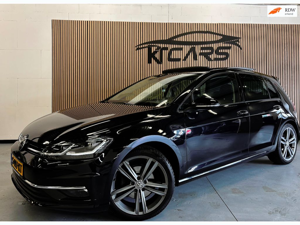 Volkswagen Golf 1.4 TSI Highline Business R|Pano|Carplay|Virtual|Stlverwarming|