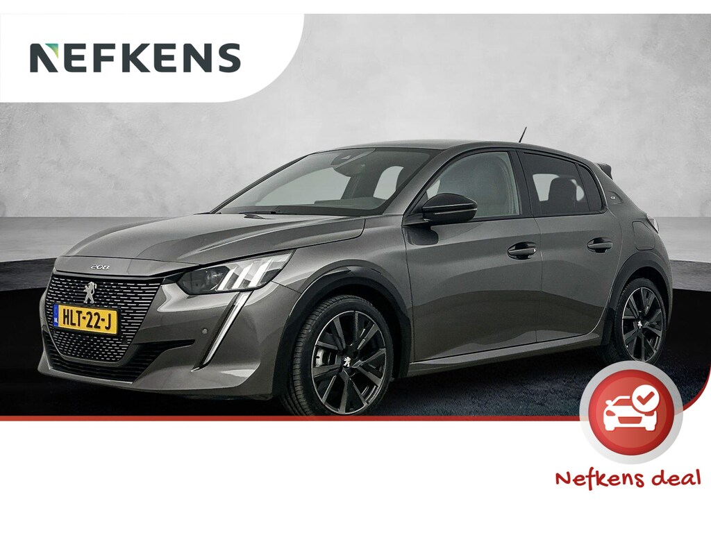 Peugeot 208 1.2 PureTech GT | Panorama dak | Camera | Lichtmetalen velgen | LED koplampen | Sportstoelen |
