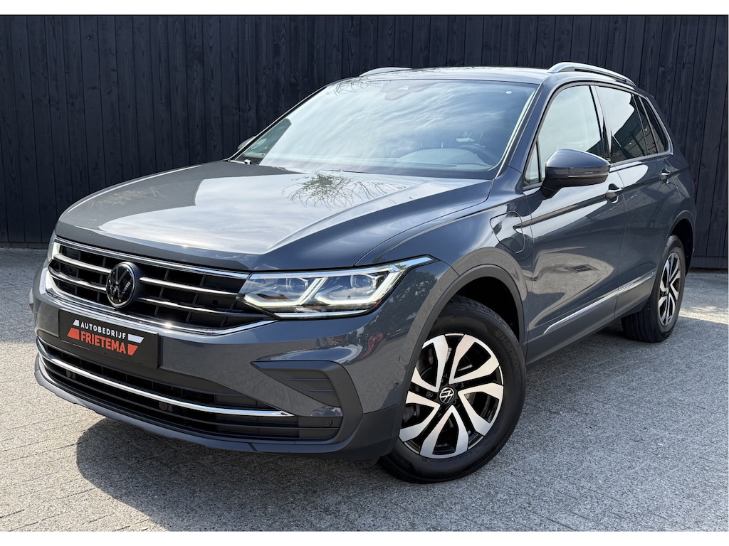 Volkswagen Tiguan 1.4 TSI eHybrid Life
