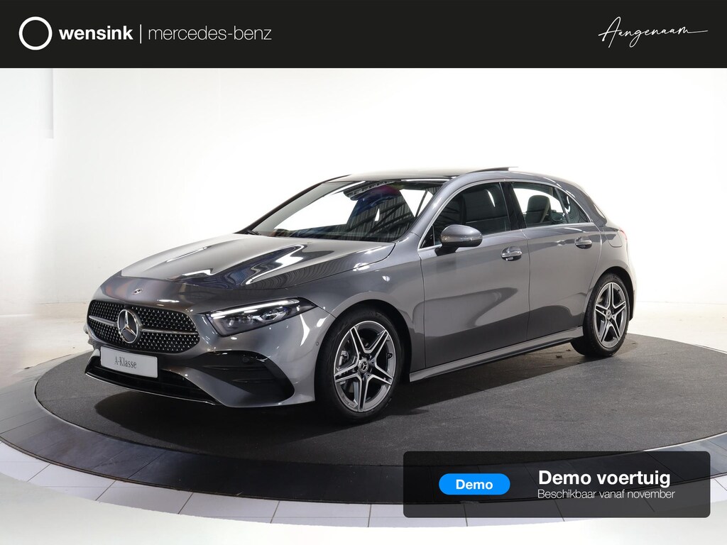 Mercedes-Benz A-klasse 180 Business Solution AMG | Panoramaschuifdak | Stoelverwarming | Achteruitrijcamera | MULTIBEAM LED |