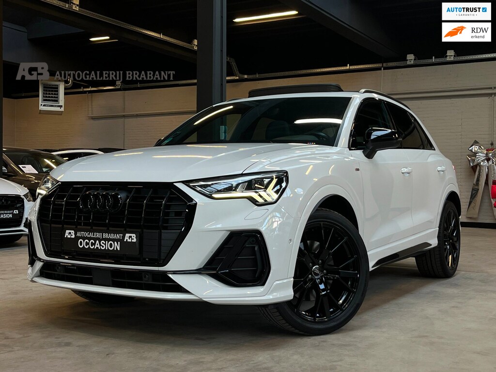 Audi Q3 40 TFSI quattro S Line Pano/Carplay/Xenon/Automaat