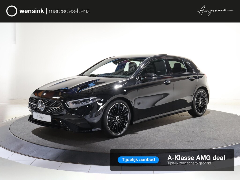 Mercedes-Benz A-klasse 180 Business Solution AMG | Panoramaschuifdak | Premium Plus | 19”AMG-velgen | Head-up display | Dodehoekassistent |