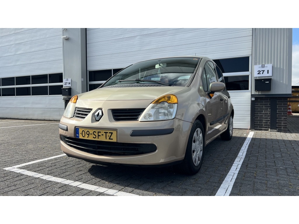 Renault Modus 1.6-16V Tech Road
