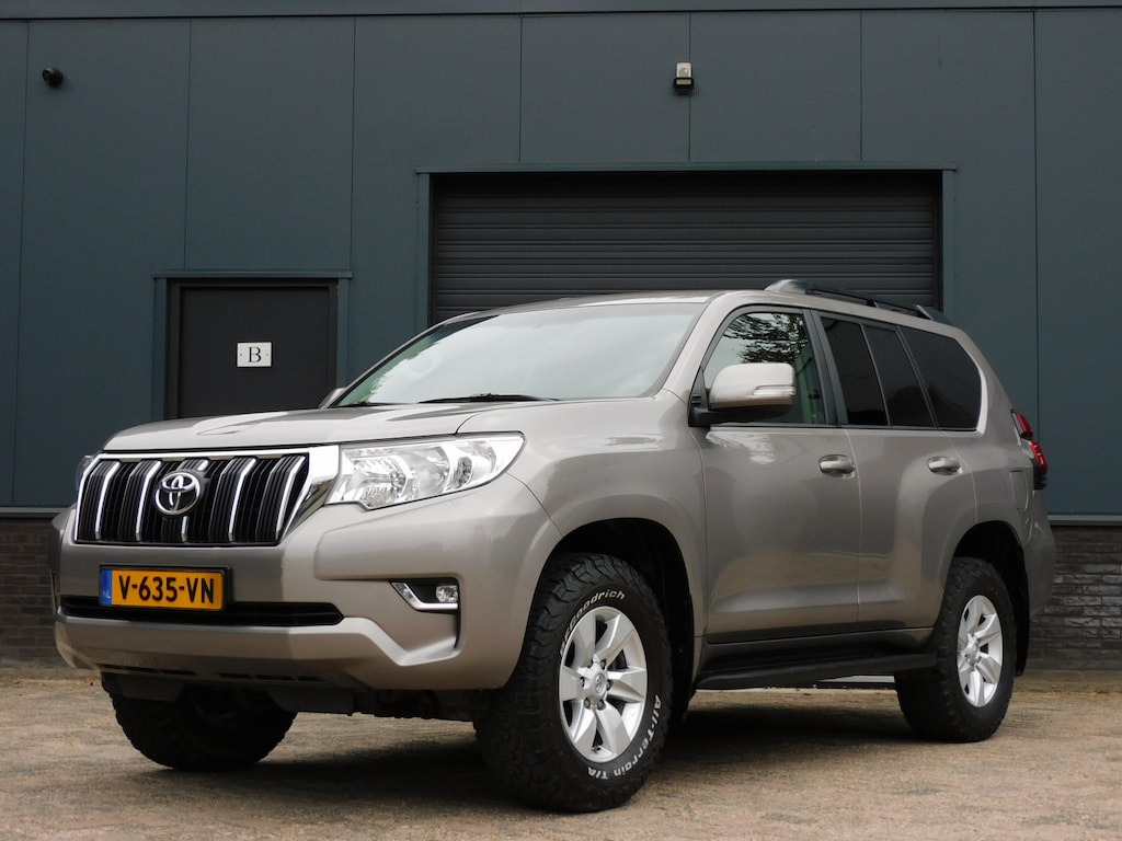 Toyota Land Cruiser 2.8 D-4D-F Challenger Window Van 1e EIGENAAR! PERFECT ONDERHOUDEN! BF GOODRICH!