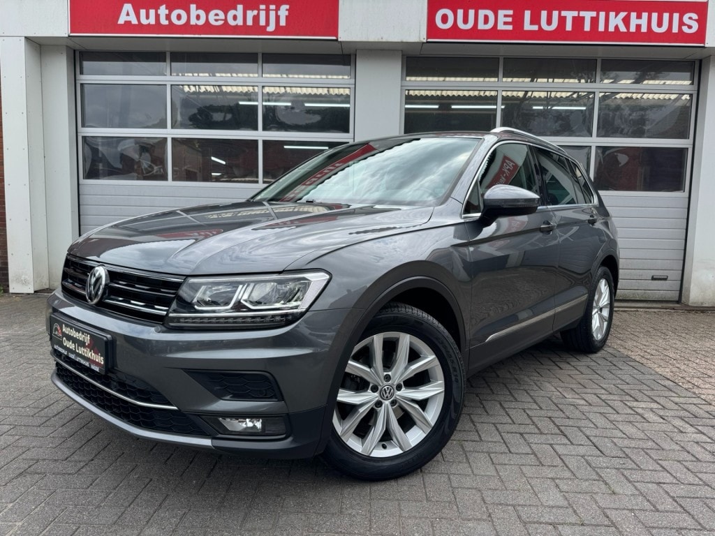 Volkswagen Tiguan 1.4TSI 150PK DSG Highline Virtual Full-Led ACC Keyless Navi Trekhaak