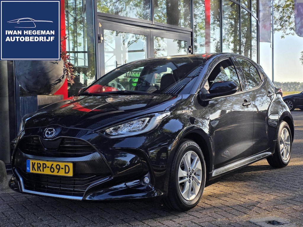 Mazda 2 Hybrid Toyota Yaris 1.5 | Navigatie via Apple Carplay | Stoel + stuurverwarming | Cruise Control | Parkeercamera | Licht metalen velgen