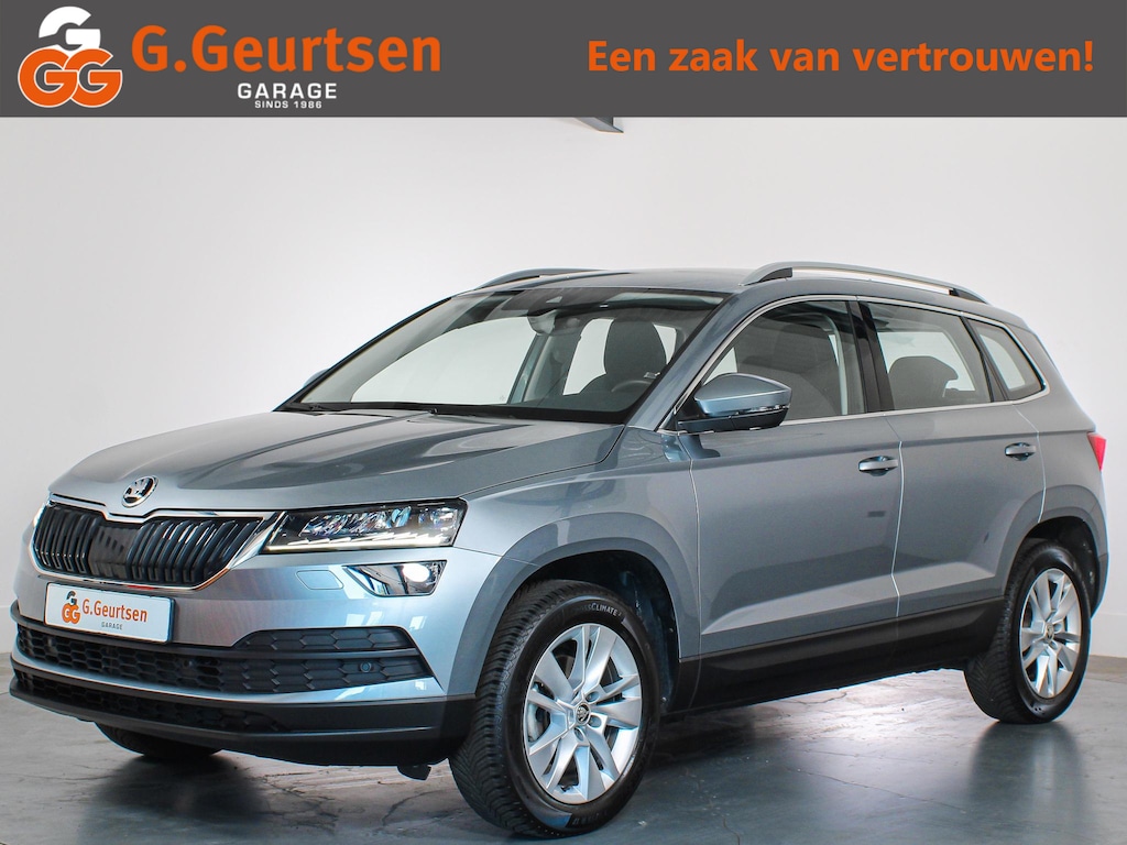 Skoda Karoq 1.5 TSI ACT Business Edition Plus Trekhaak, ACC, Camera, DAB, Apple Carplay/Android Auto