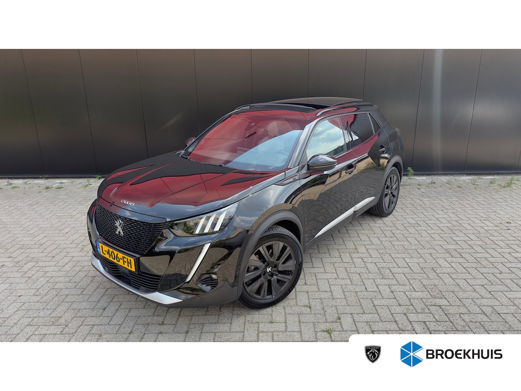 Peugeot e-2008 EV GT Pack 50 kWh | Panorama Dak | Stoelverwarming Voor | Adaptieve Cruise Control | Achteruitrijd Camera | Adaptieve Lane Assist | Keyless Entry | Achteruitrijcamera | Cruise control adaptief met Stop&Go en stuurhulp | Dodehoekdetectie met correctie