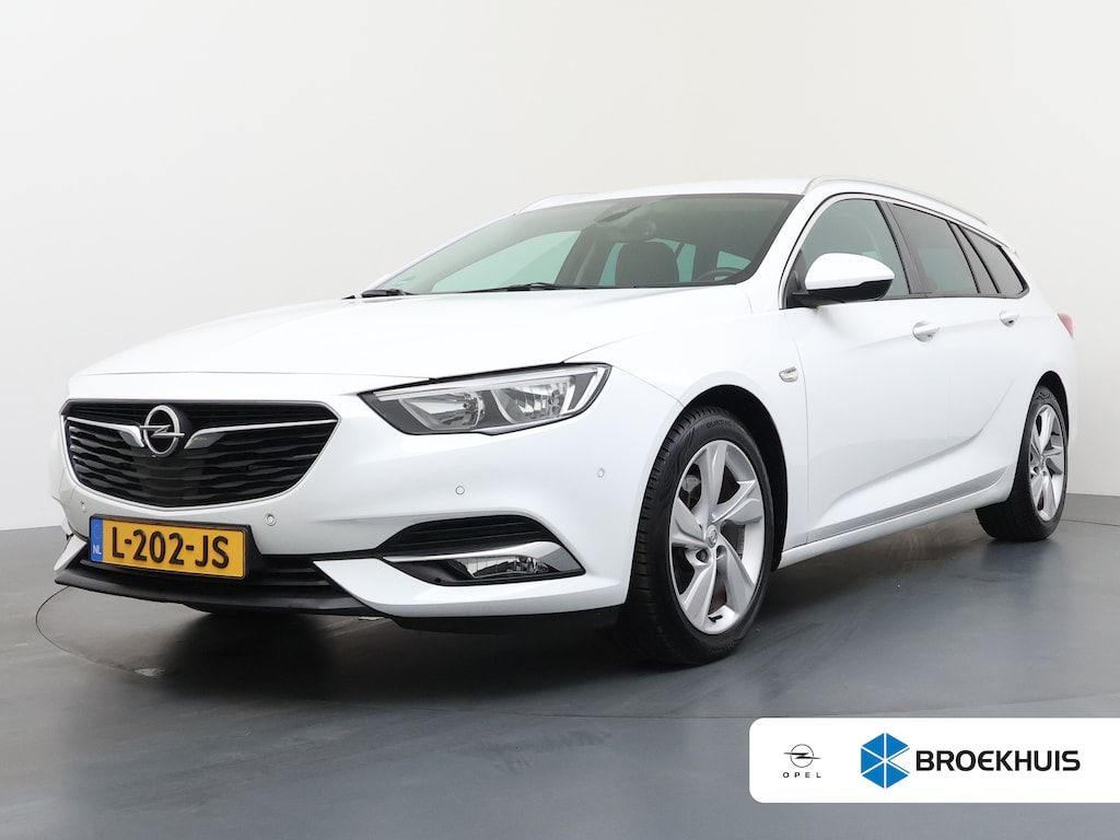 Opel Insignia Sports Tourer 1.5 Turbo Innovation / Navigatie / Camera / Parkeersensoren / Keyless / Stuur -en Stoelverwarmd / Carplay / LED /