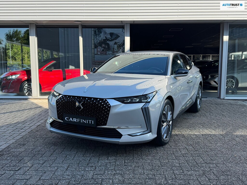 DS 4 E-Tense Performance Line PHEV 225 Pk SOH 93%| Navi | Cruise | 360 Camera | Clima | Side assist | KeyLess | 19" Lichtmetaal.