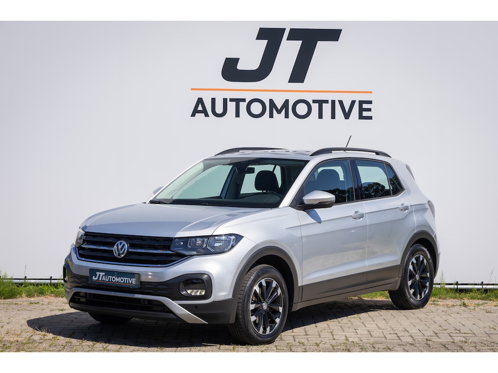 Volkswagen T-Cross 1.0 TSI Life Trekhaak | Stoelverwarming | voor en achter pdc | Klimaat control | Carplay | Camera | Cruise control
