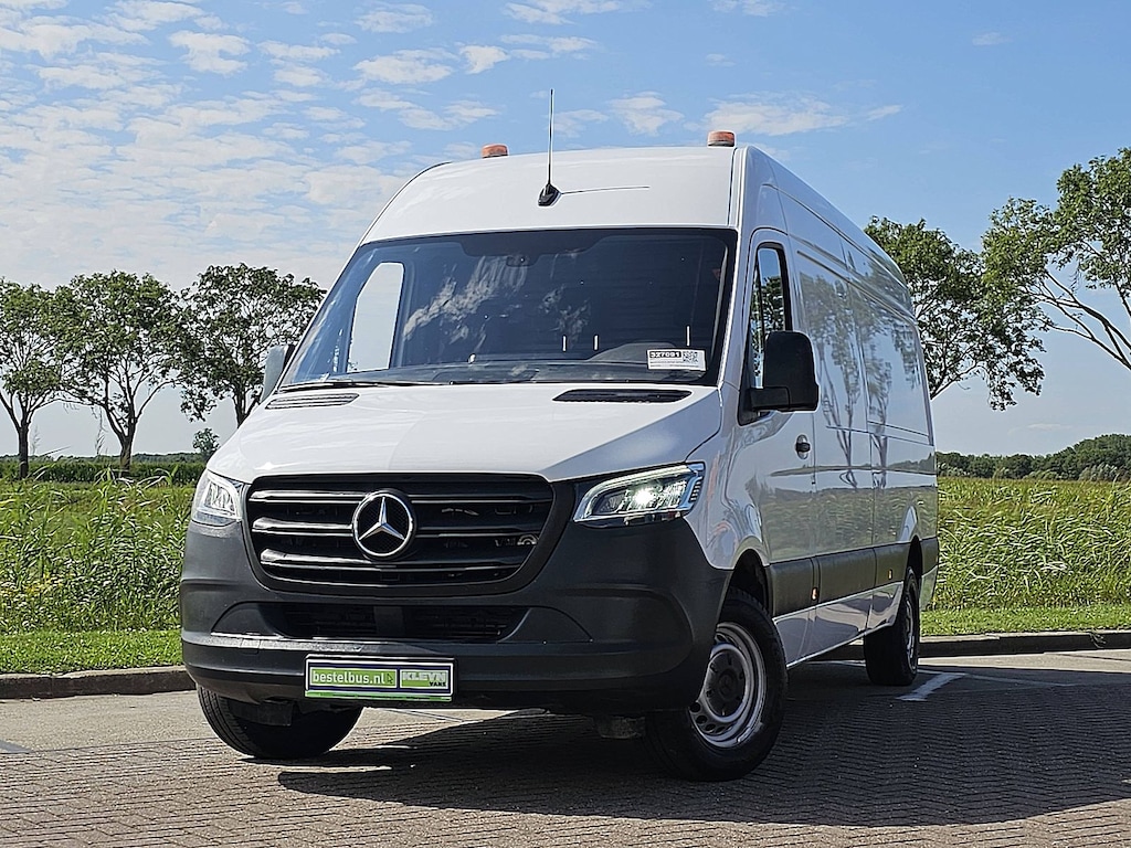 Mercedes-Benz Sprinter 314 L3H2 Mbux 3.5T-Trekh