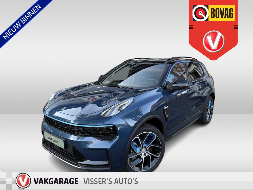 Lynk & Co 01 1.5 | origineel NL | 360 graden camera | witte hemelbekleding | Apple Carplay/Android Auto | lichtmetalen wielen |
