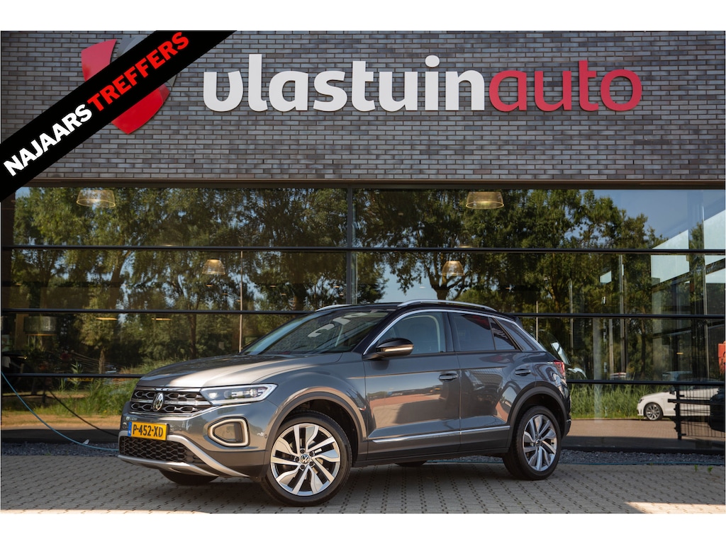Volkswagen T-Roc 1.5 TSI Style , Achteruitrijcamera, Stoelverwarming, Adaptive cruise control, Apple CarPlay