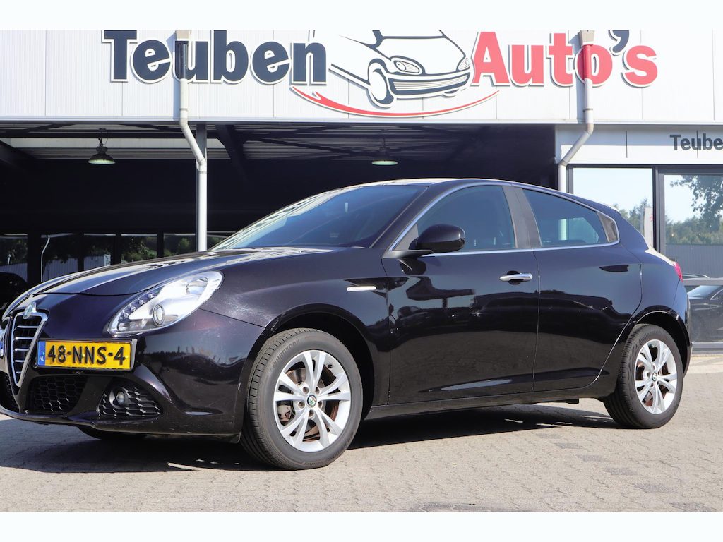 Alfa Romeo Giulietta 1.4 T Distinctive | 6 versnellingen | Climate control | zie foto's!