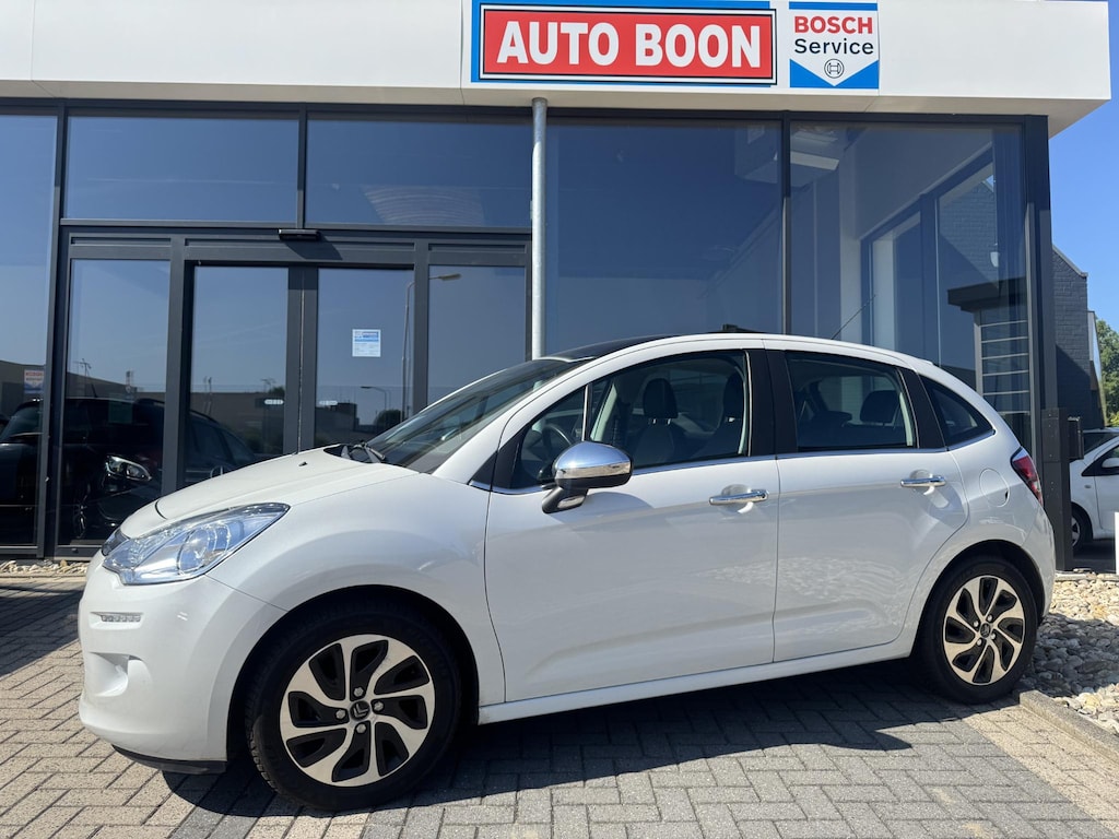 Citroën C3 1.2VTi 82PK AUTOMAAT : NAVI/LED/PANO-VOORRUIT/ CLIMA/P-CAM/PDC/TREKH./D-RIEM-VERV./2 EIG./NL AUTO/KM = NAP