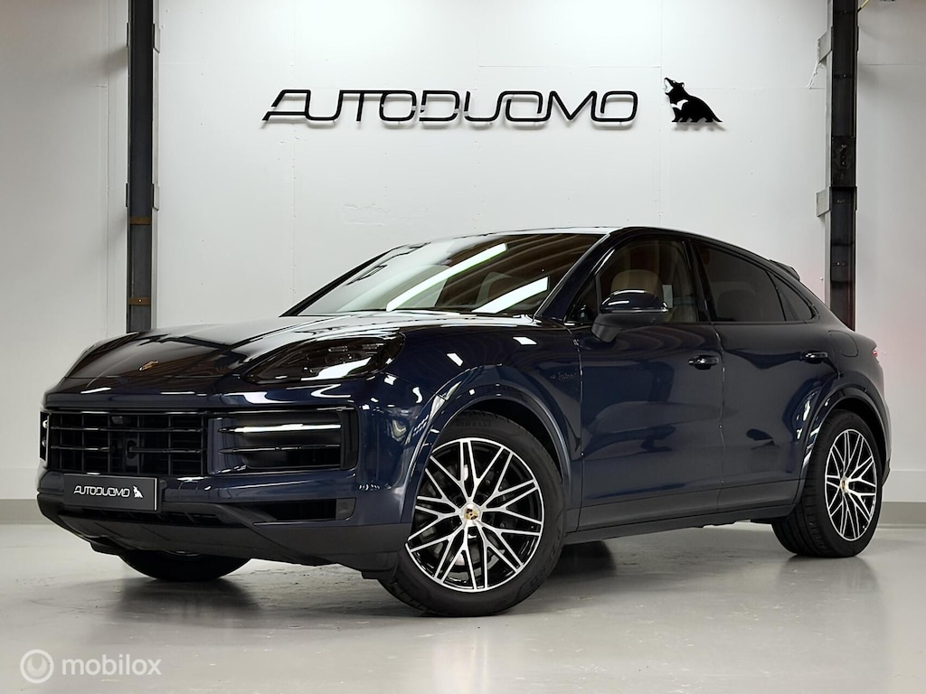 Porsche Cayenne Coupé 3.0 E-Hybrid | Pano | NAP | Achterasbest. | Luchtvering | Sport Chrono | Memory | 20" | 360 camera | Leder | 470PK