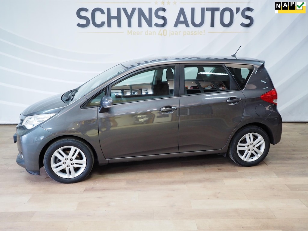 Subaru Trezia 1.3 Luxury 6-bak Toyota verso idem Afneembare trekhaak