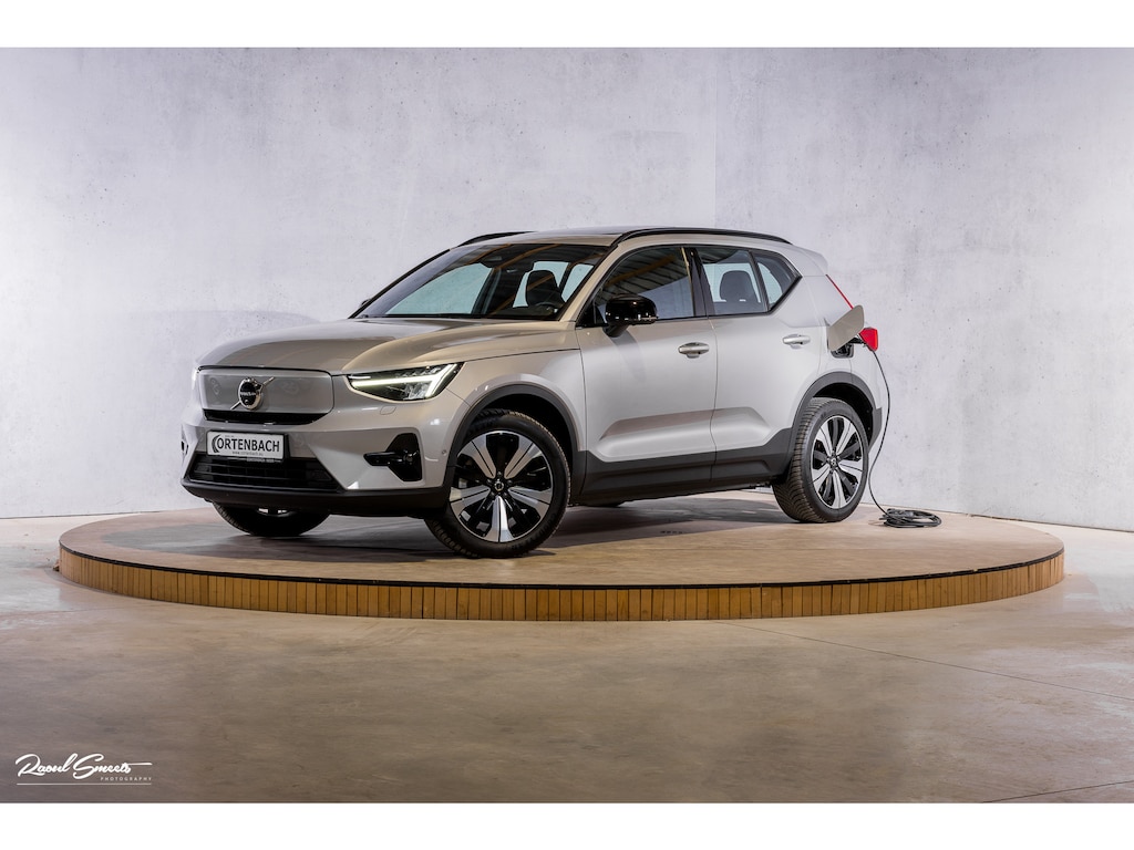 Volvo XC40 Recharge Ultimate 70 kWh | Panoramadak | Harman Kardon | Adaptieve cruise | Memory | Blis |