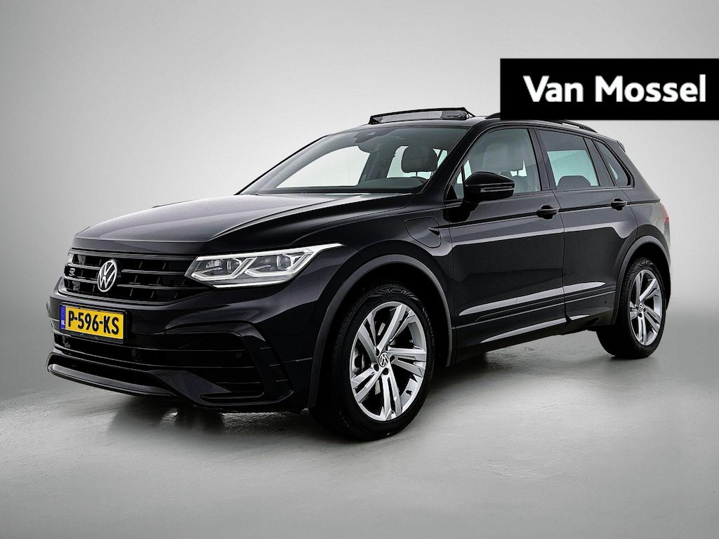 Volkswagen Tiguan 1.4 TSI eHybrid R-Line Business+ | SoH 88%  | Automaat | Panorama Schuif/Kantel Dak | All Season Banden | Digital Cockpit (PRO) | Navigatie | Carplay | Parkeercamera