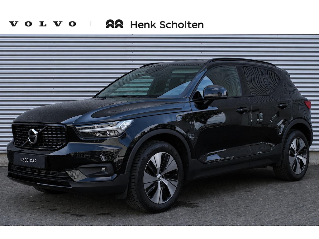 Volvo XC40 1.5 T4 Recharge R-Design Expression | Panoramadak | Keyless | Apple carplay/Android auto | Verwarmbare voorruit | BLIS | DAB | Achteruitrijcamera | Parkeersensoren Voor & Achter | Elektrische Achterklep | Lederen Bekleding |