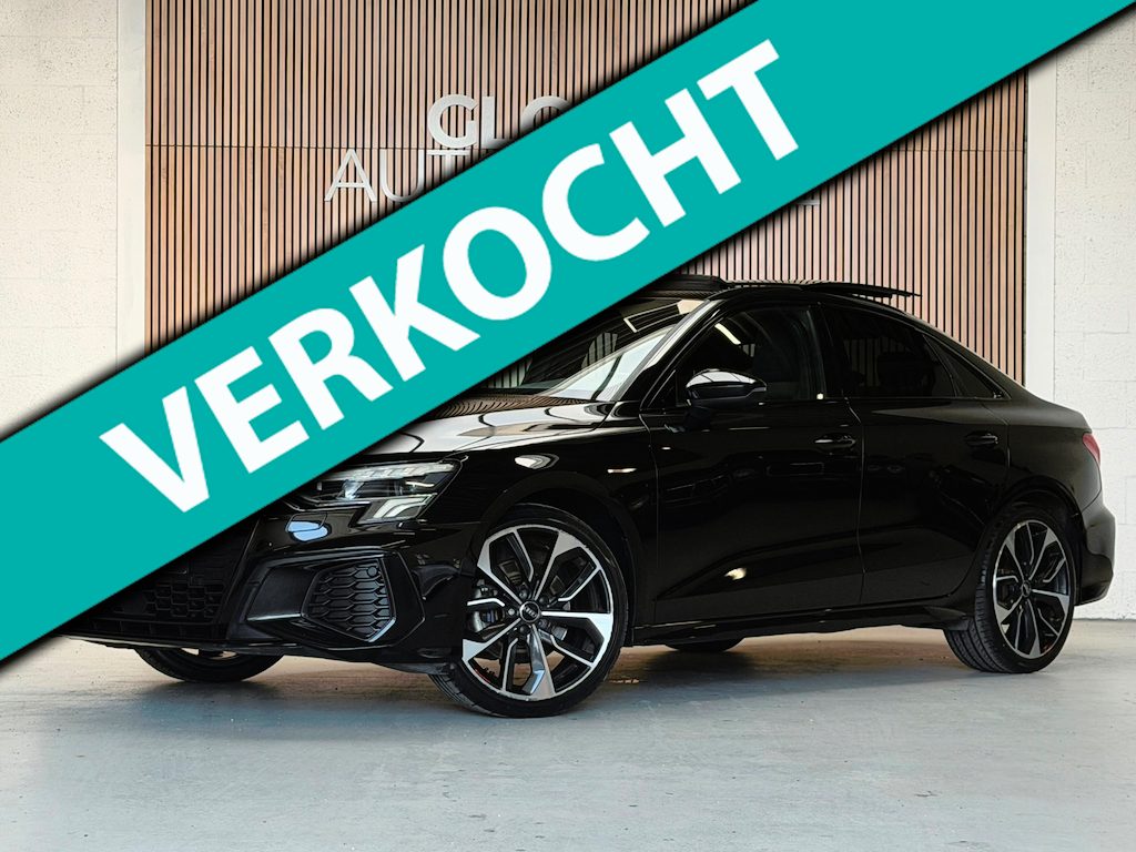 Audi A3 Limousine 35 TFSI S line - PANO - AKRAPOVIC - MATRIX